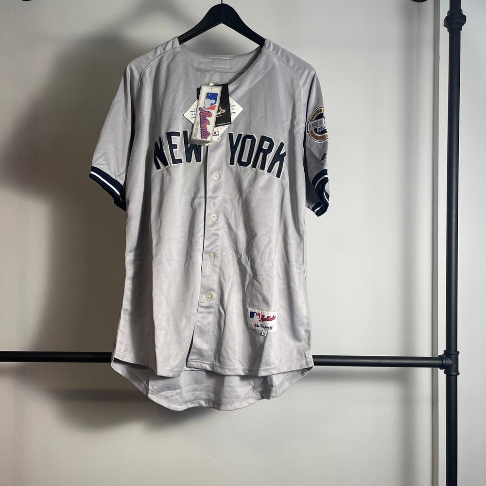 Men's Majestic New York Yankees Jeter Jersey size 50